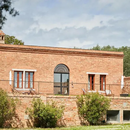 Hotel Precise Tale Poggio Sala