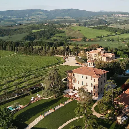 Precise Tale Poggio Sala 5* Montepulciano Stazione